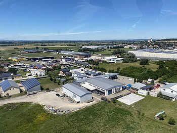 Gewerbegebiet Wemding Luftansicht des Gewerbegebiets am Stadelmüllerweg in Wemding