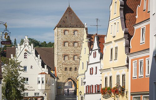 Blick auf das Amerbacher Tor in der Wallfahrtstraße.